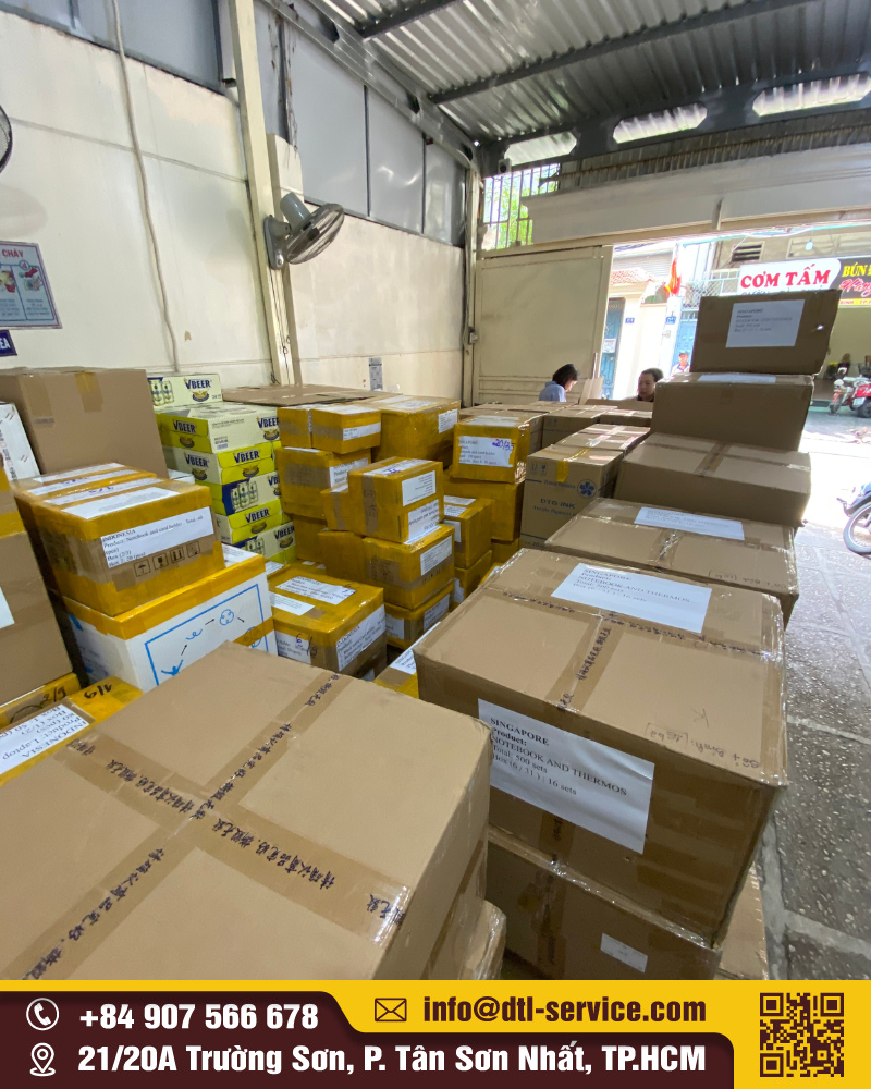 DTL có cước gửi bưu phẩm đi Singapore cạnh tranh hơn đối thủ